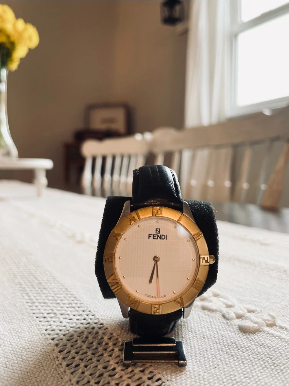 Fendi 2000G Gold and Black Men’s Dress Watch